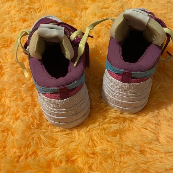 BRAND NEW, never been worn. KAWS X SAKIA X NIKE - Picture 3 of 8
